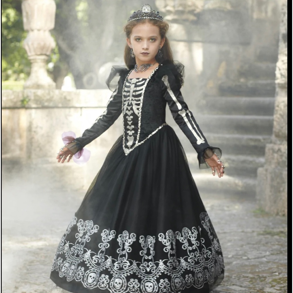 Chasing fireflies girls skeleton Halloween costume size 8